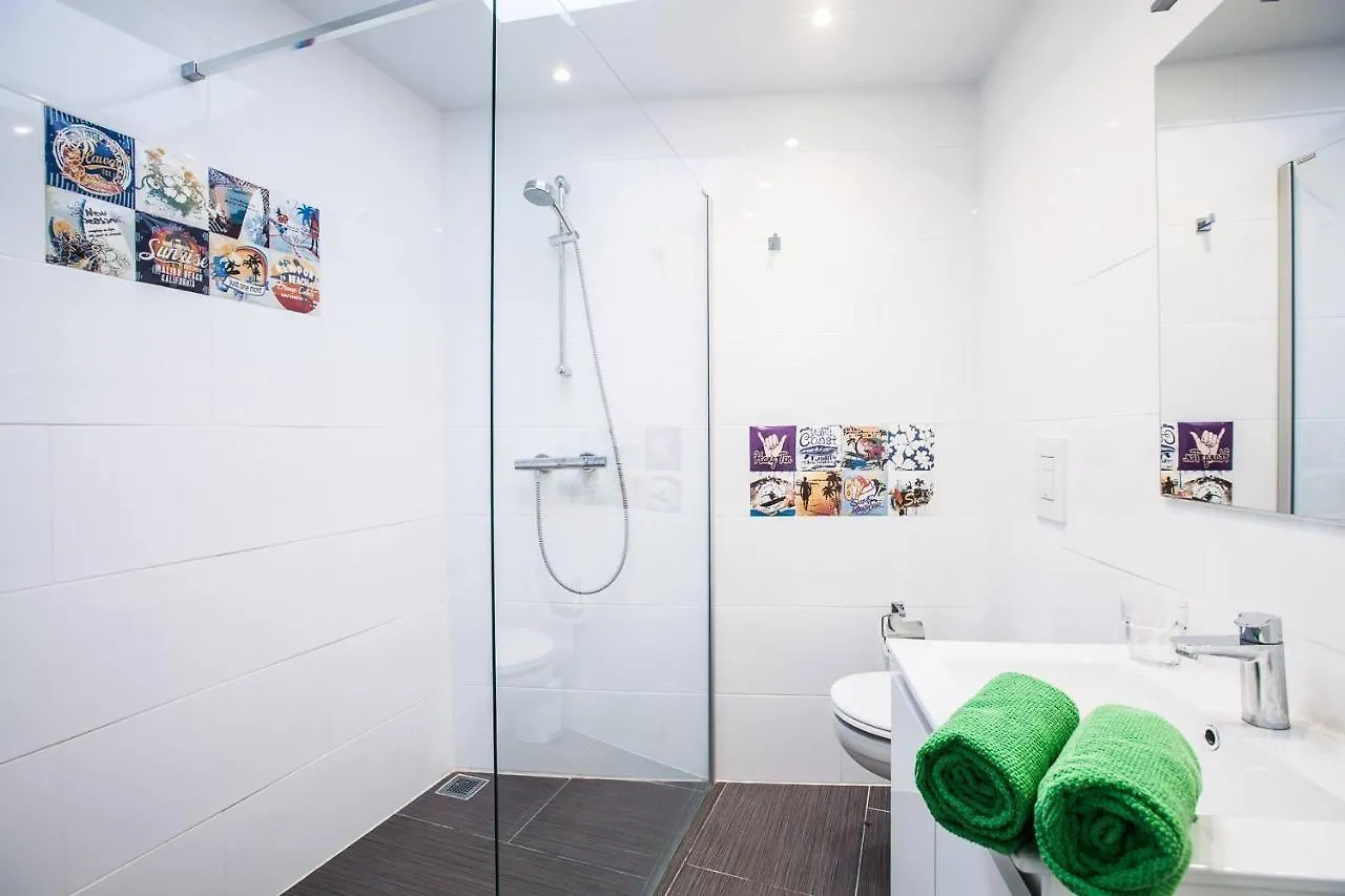 Surfersresidence Tarifa Homestay