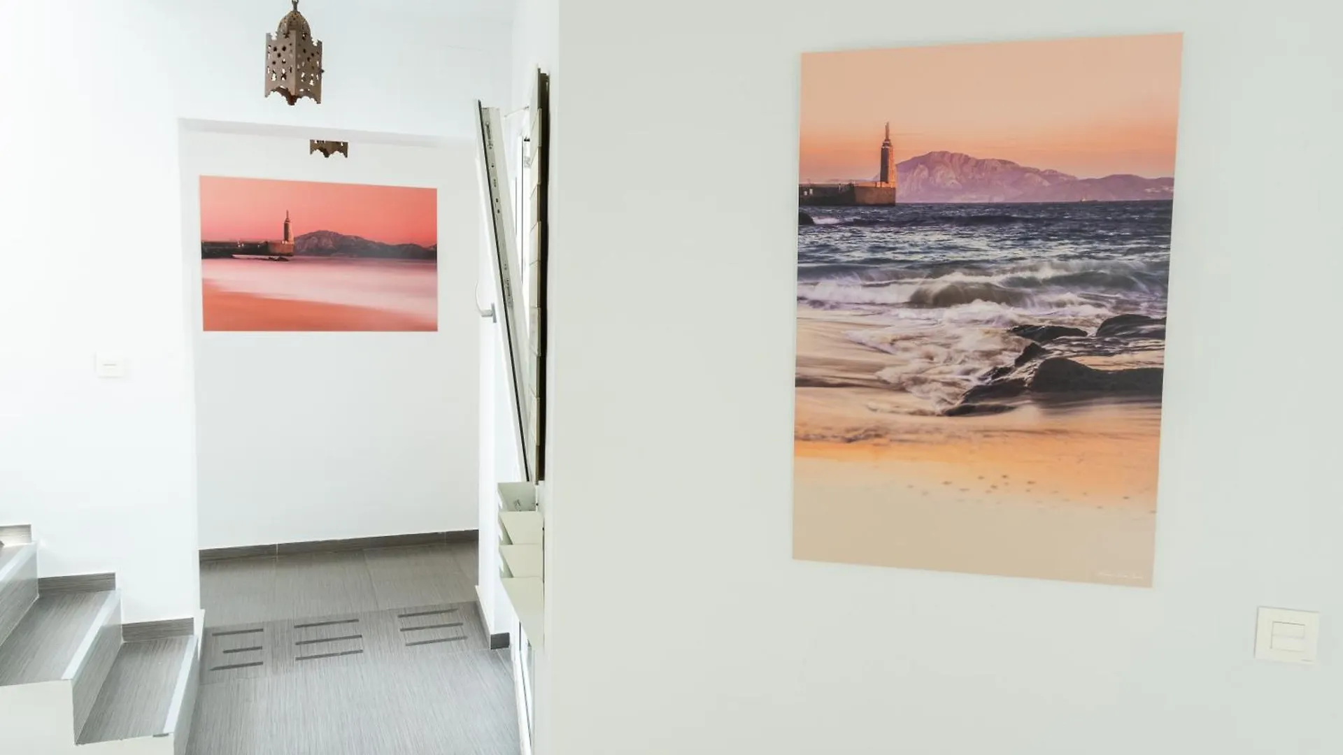 Surfersresidence Tarifa 0*,